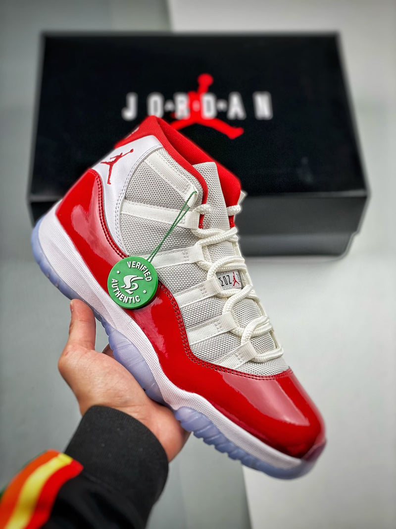 Cópia de Air Jordan 11 High Cherry