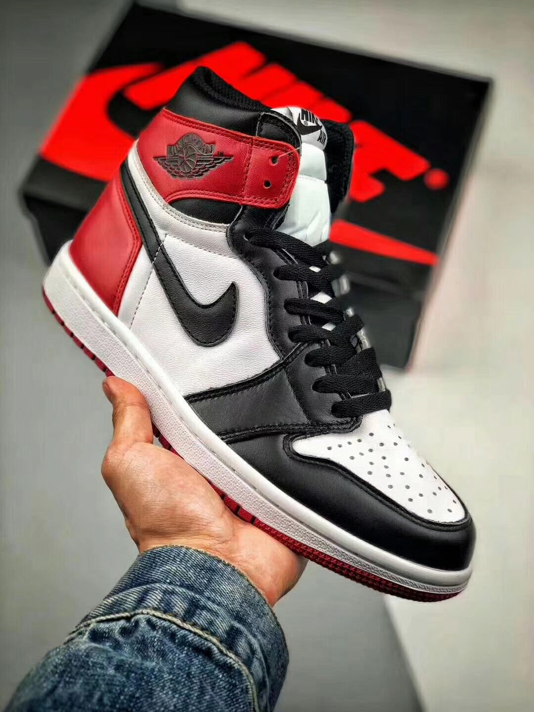 Jordan 1s sale black toe