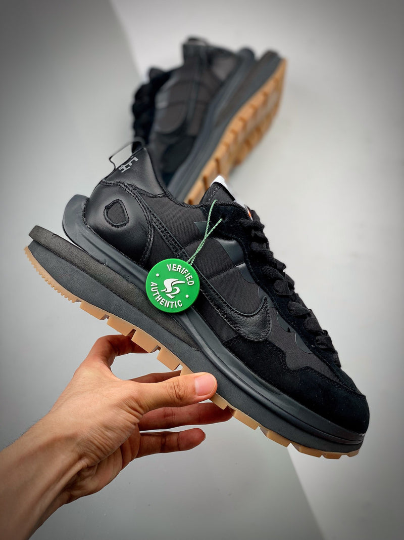 Nike x Sacai Vaporwaffle "Black Gum"