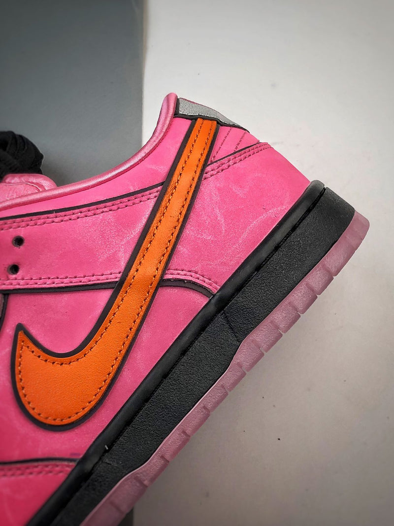 THE POWERPUFF GIRLS X NIKE SB DUNK LOW