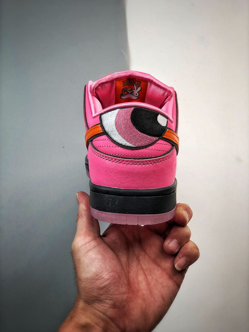 THE POWERPUFF GIRLS X NIKE SB DUNK LOW