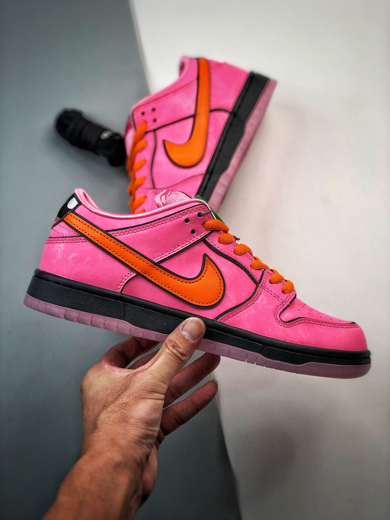 THE POWERPUFF GIRLS X NIKE SB DUNK LOW