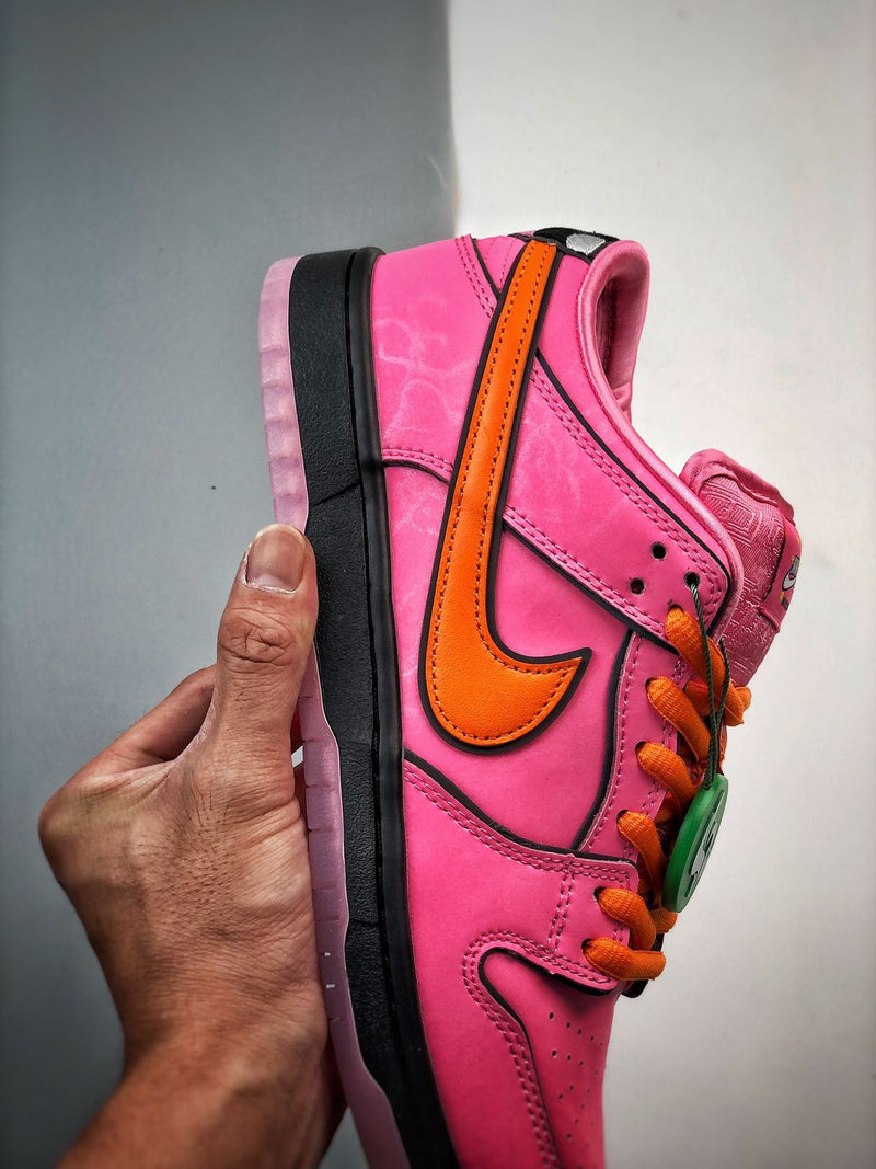 THE POWERPUFF GIRLS X NIKE SB DUNK LOW