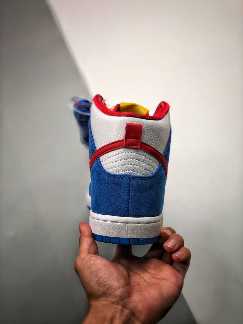 Nike SB Dunk High "Doraemon"