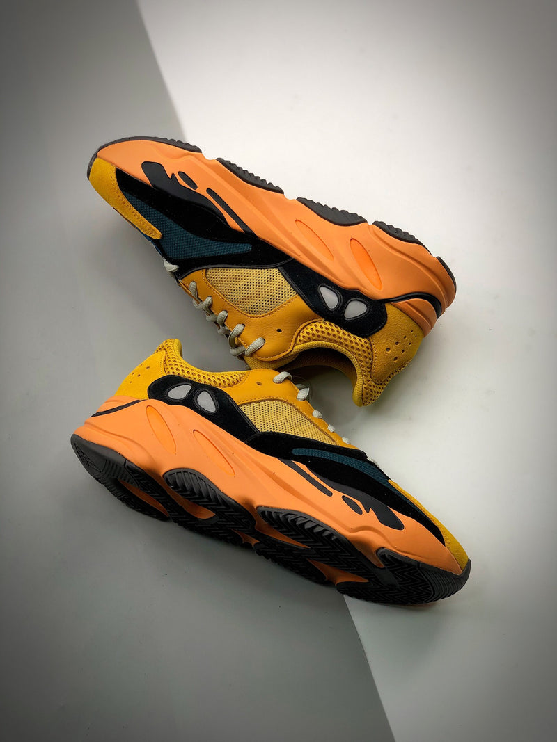 Yeezy 700 "Sun"