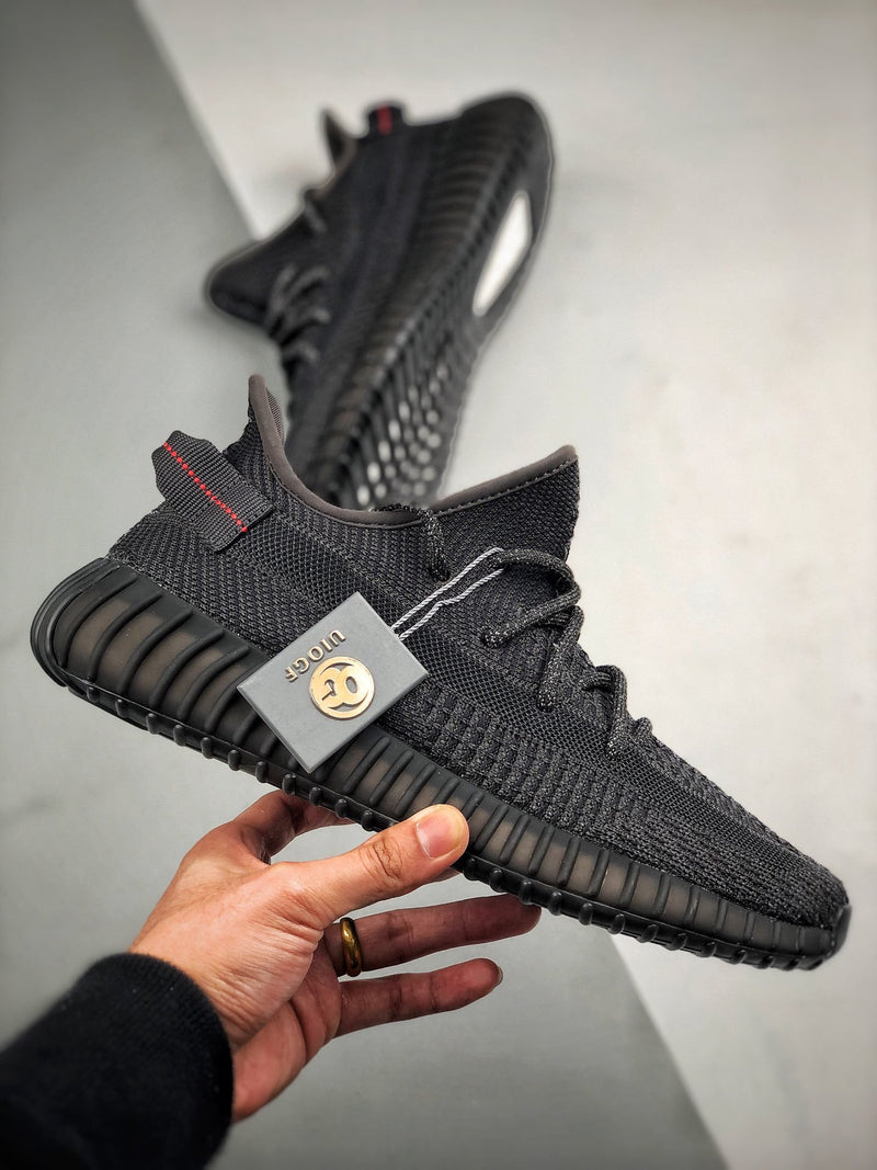 Yeezy 350 V2 "Static Black"