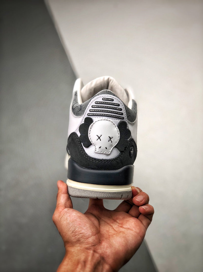 Air Jordan 3 KAWS