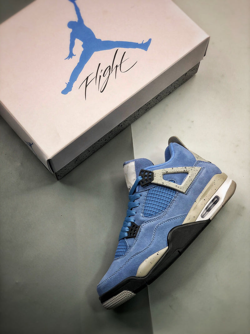 Air Jordan 4 Retro "University Blue"