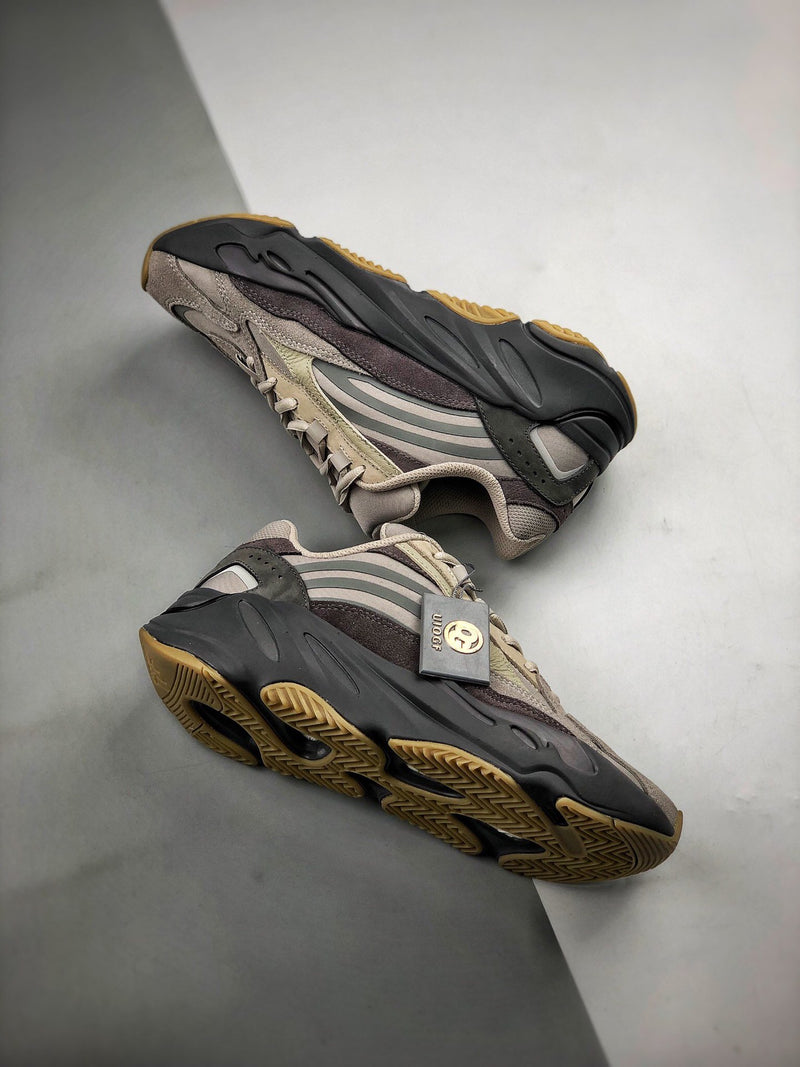 Yeezy 700 V2 "Tephra"