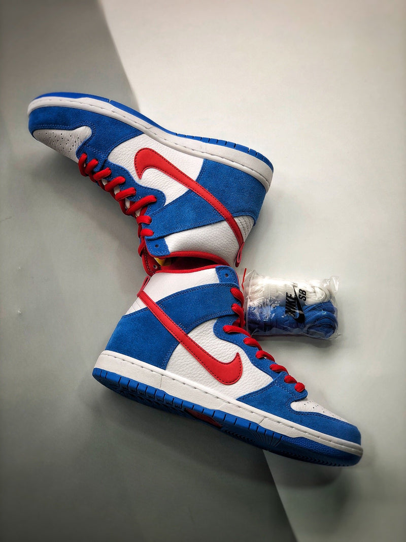 Nike SB Dunk High "Doraemon"