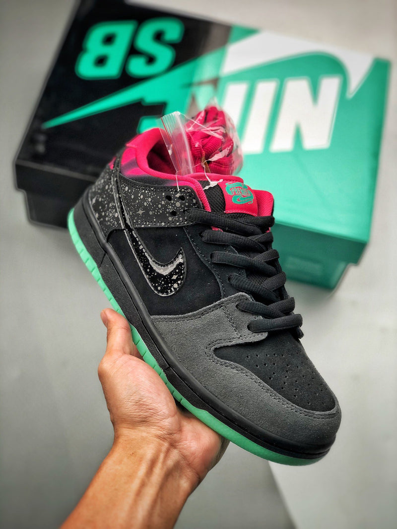 Nike sb store dunk premier