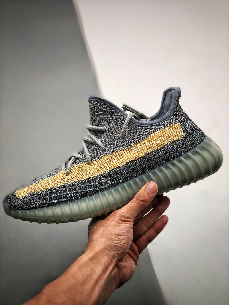 Yeezy 350 V2 "Ash Blue"