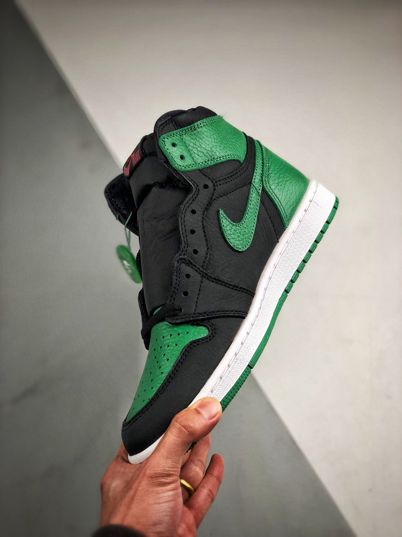 Air Jordan 1 Retro High "Pine Green Black"