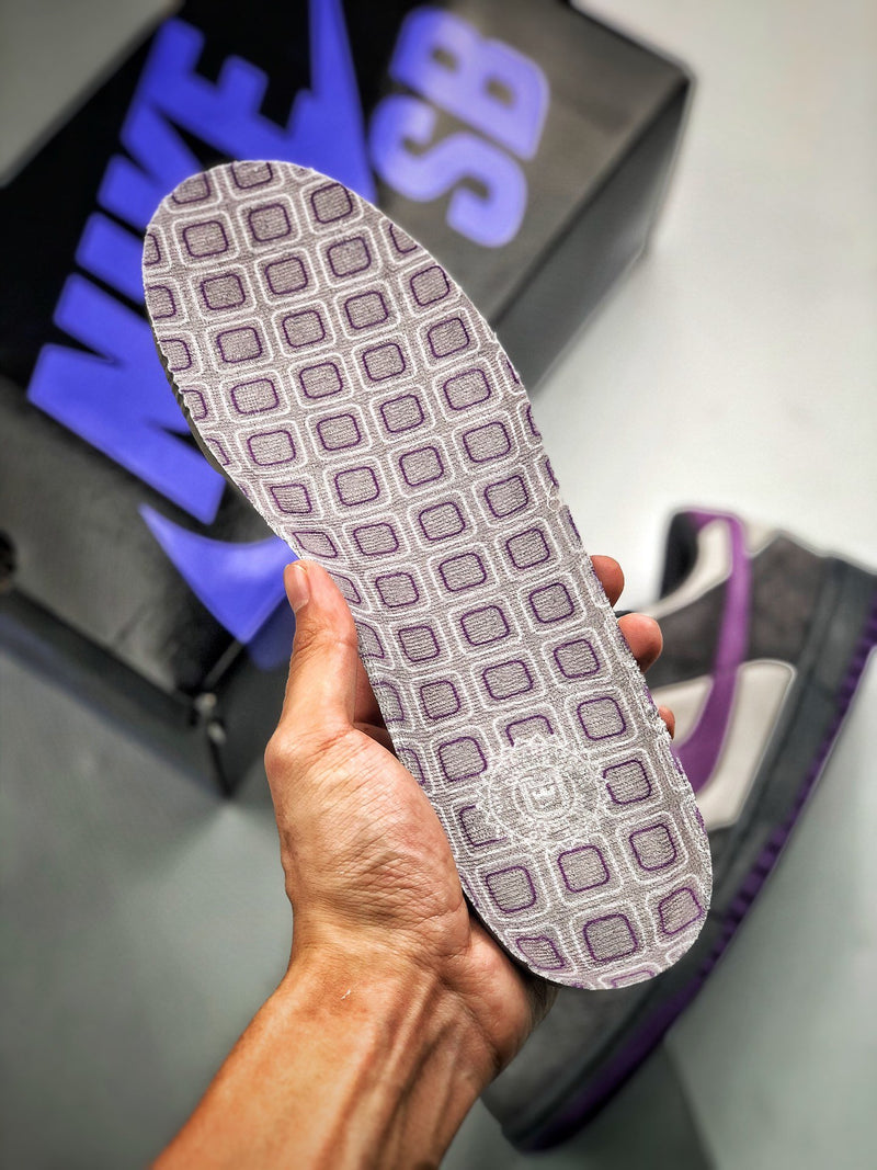 SB Dunk Low "Purple Pigeon"