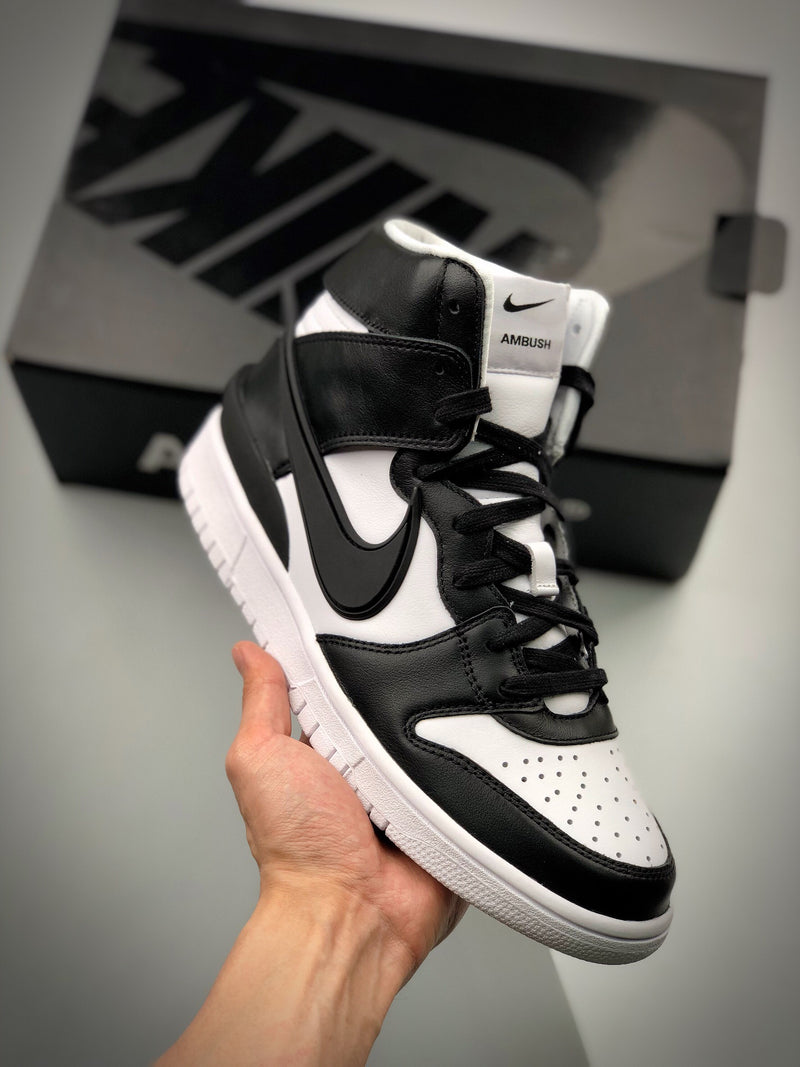 SB Dunk High Ambush "Black/White"