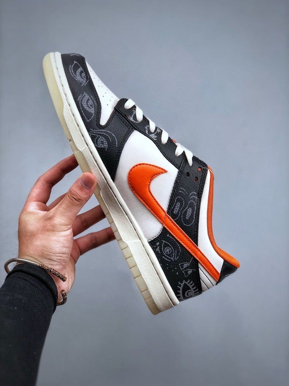 SB Dunk "Halloween Orange"