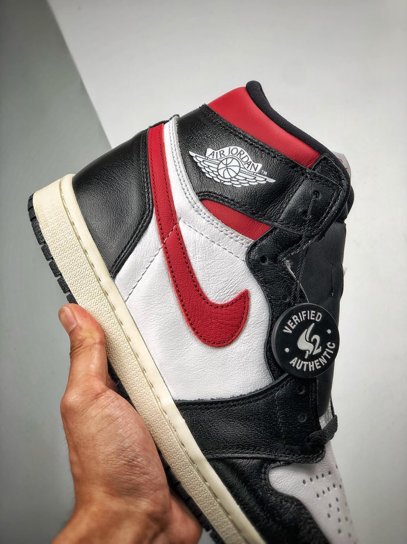 Air Jordan 1 High "Gym Red"