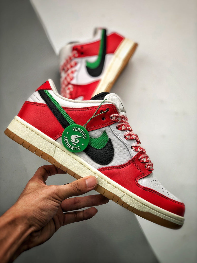 Dunk Low FRAME SKATE X NIKE SB DUNK LOW HABIBI