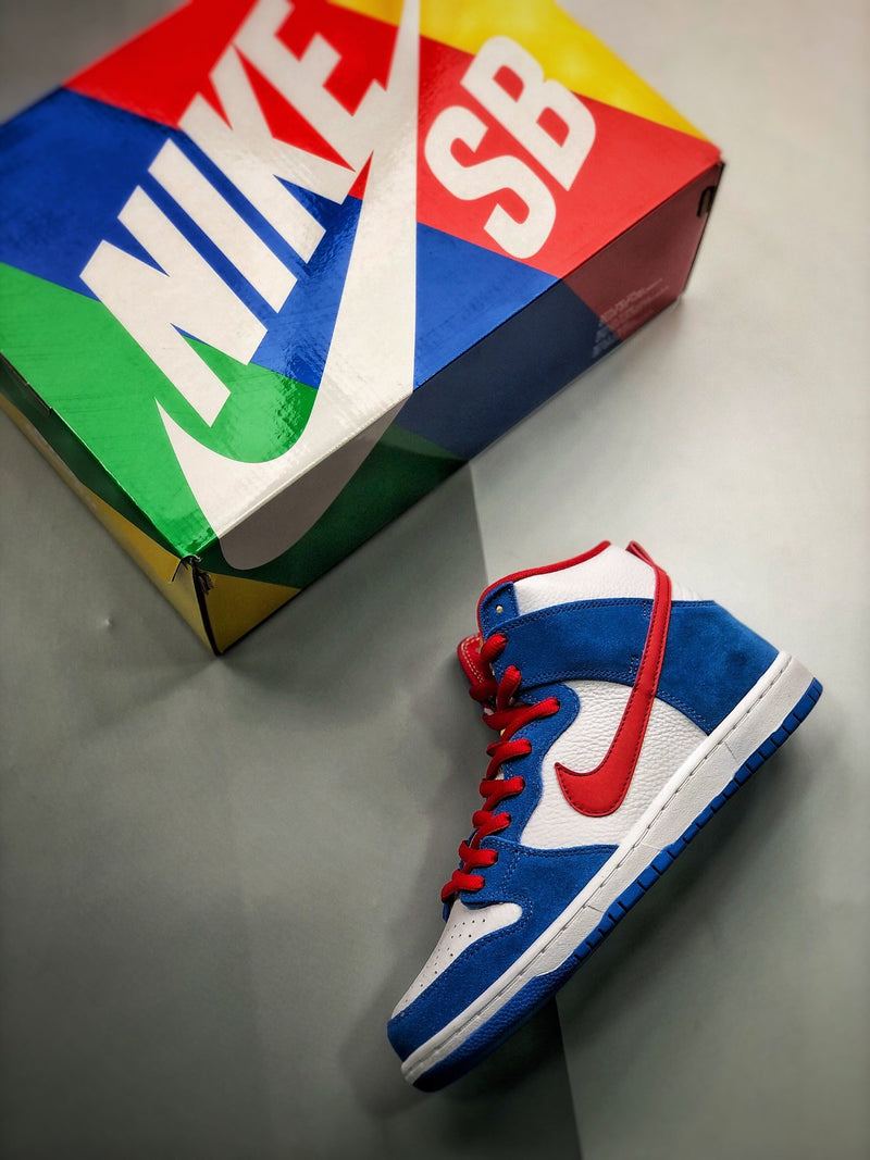 Nike SB Dunk High "Doraemon"