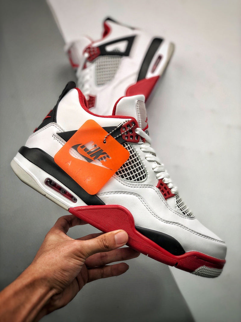 Air Jordan 4 Retro "Fire Red"