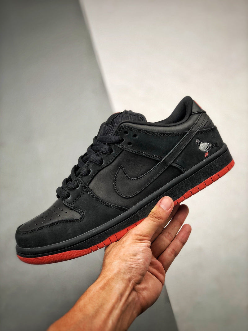 Dunk Low BLACK PIGEON