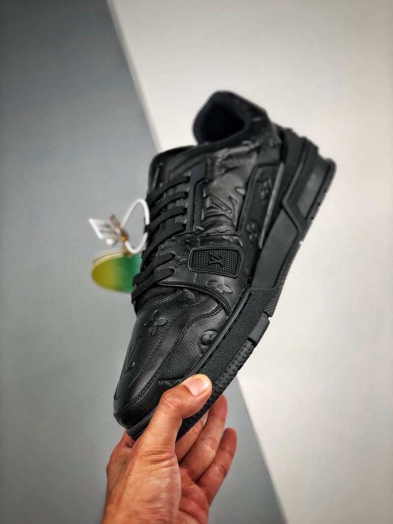 LV Trainer "Black"