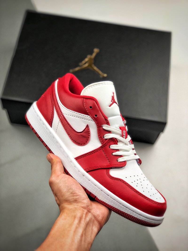 Air Jordan 1 Low "Gym Red"