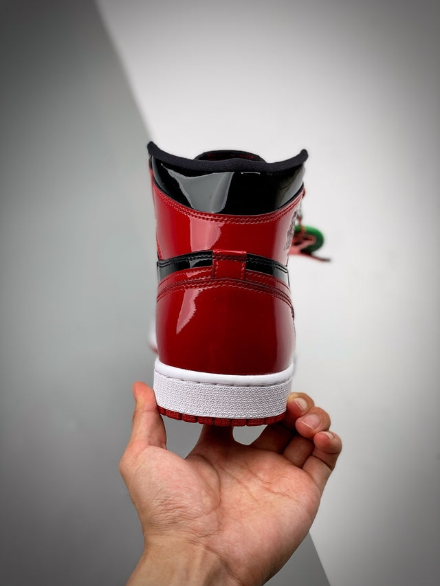 Air Jordan 1 High "Bred Patent"