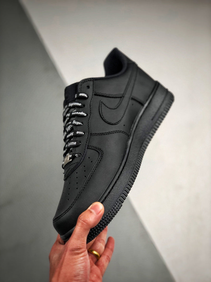 Air Force SUPREME BLACK