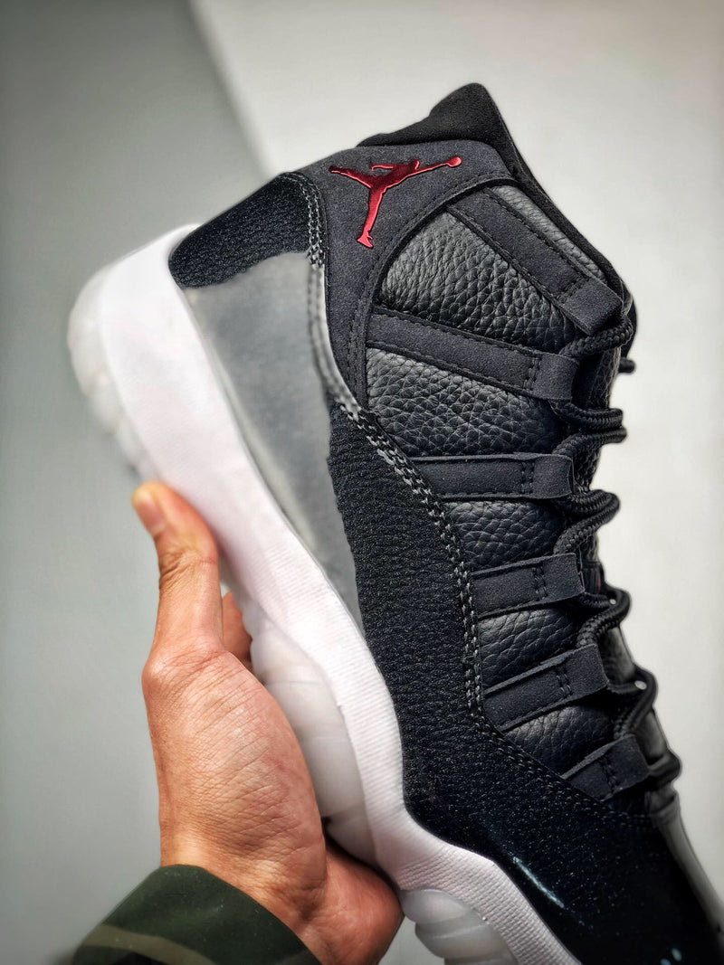 Air Jordan 11 High "72-10"