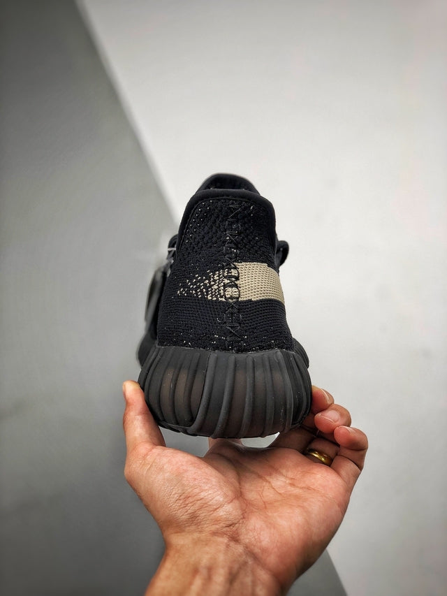 Yeezy 350 V2 "Oreo"