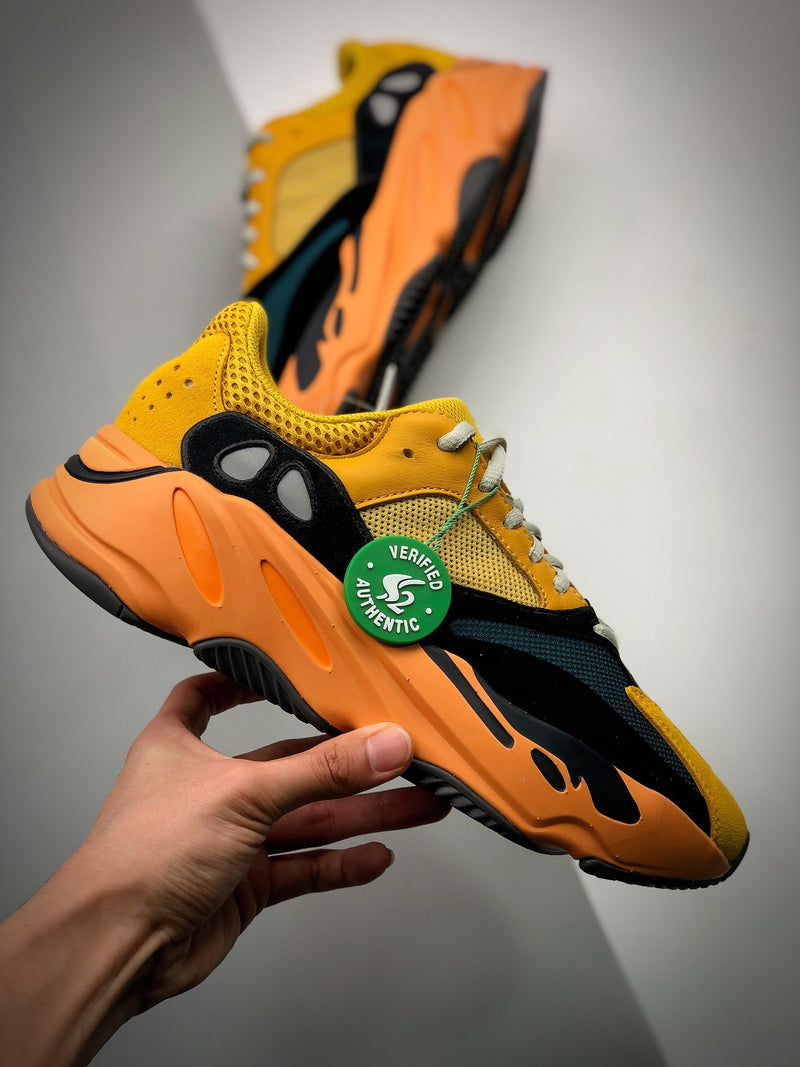 Yeezy 700 "Sun"