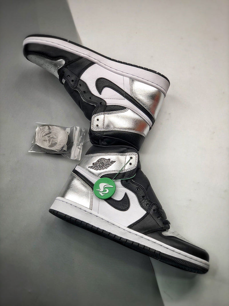 Air Jordan 1 Retro High "Silver Toe"