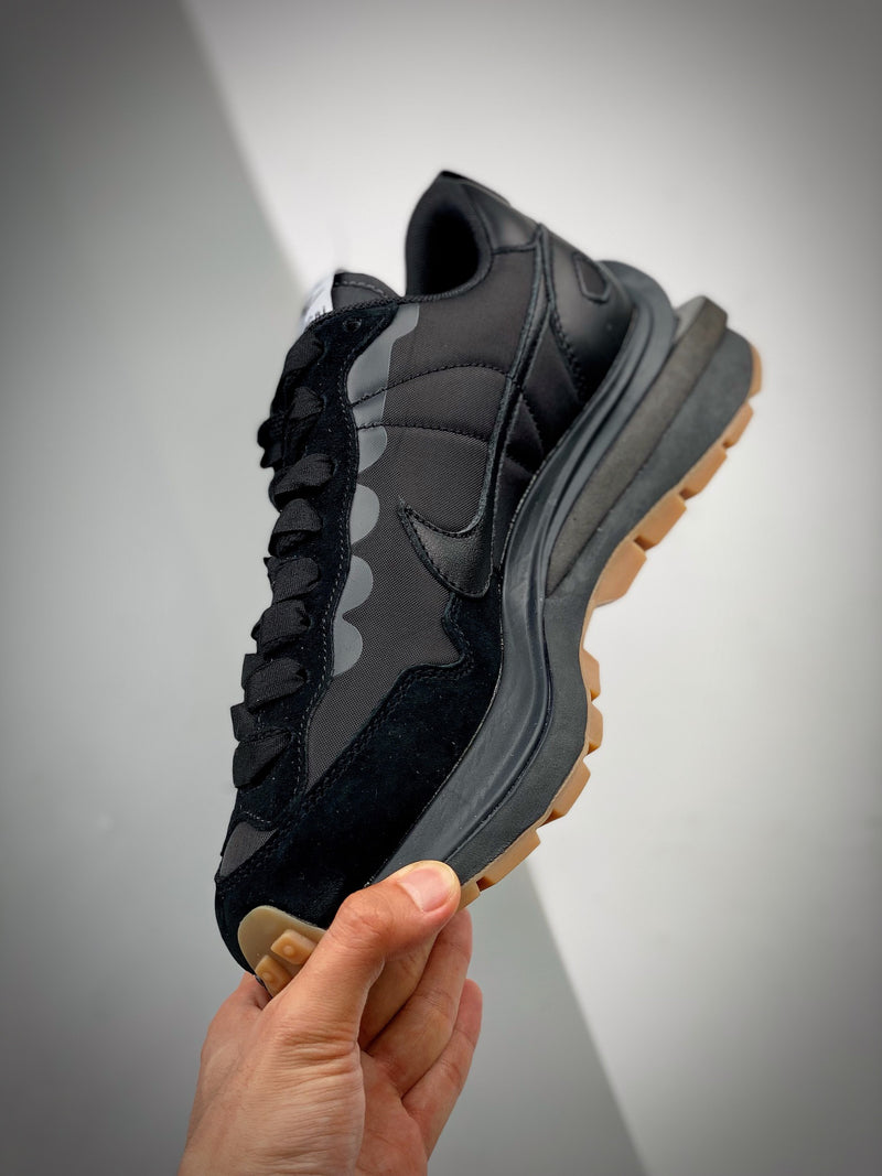 Nike x Sacai Vaporwaffle "Black Gum"