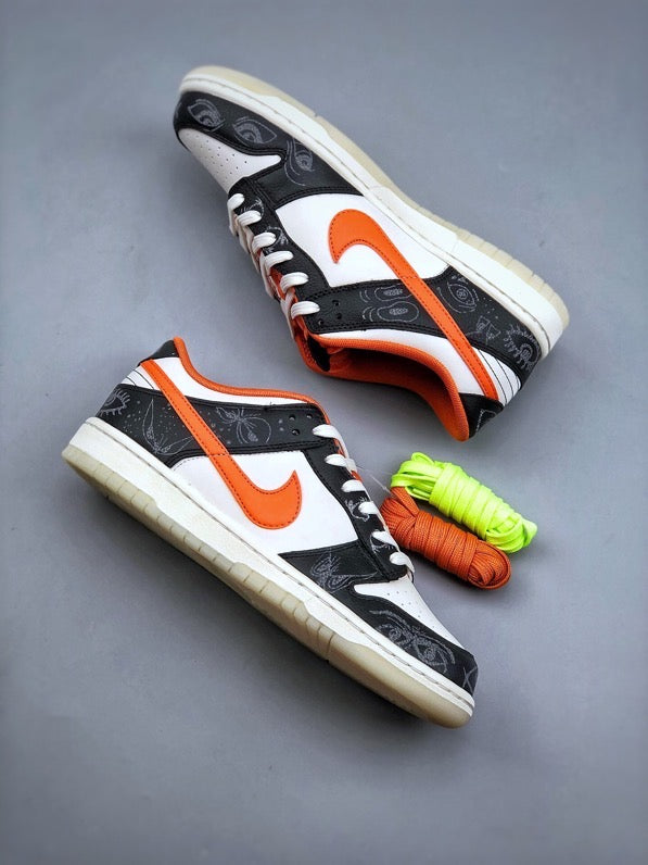 SB Dunk "Halloween Orange"