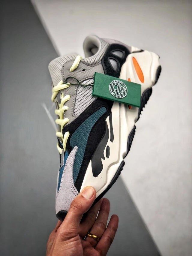 Yeezy 700 "Wave Runner"