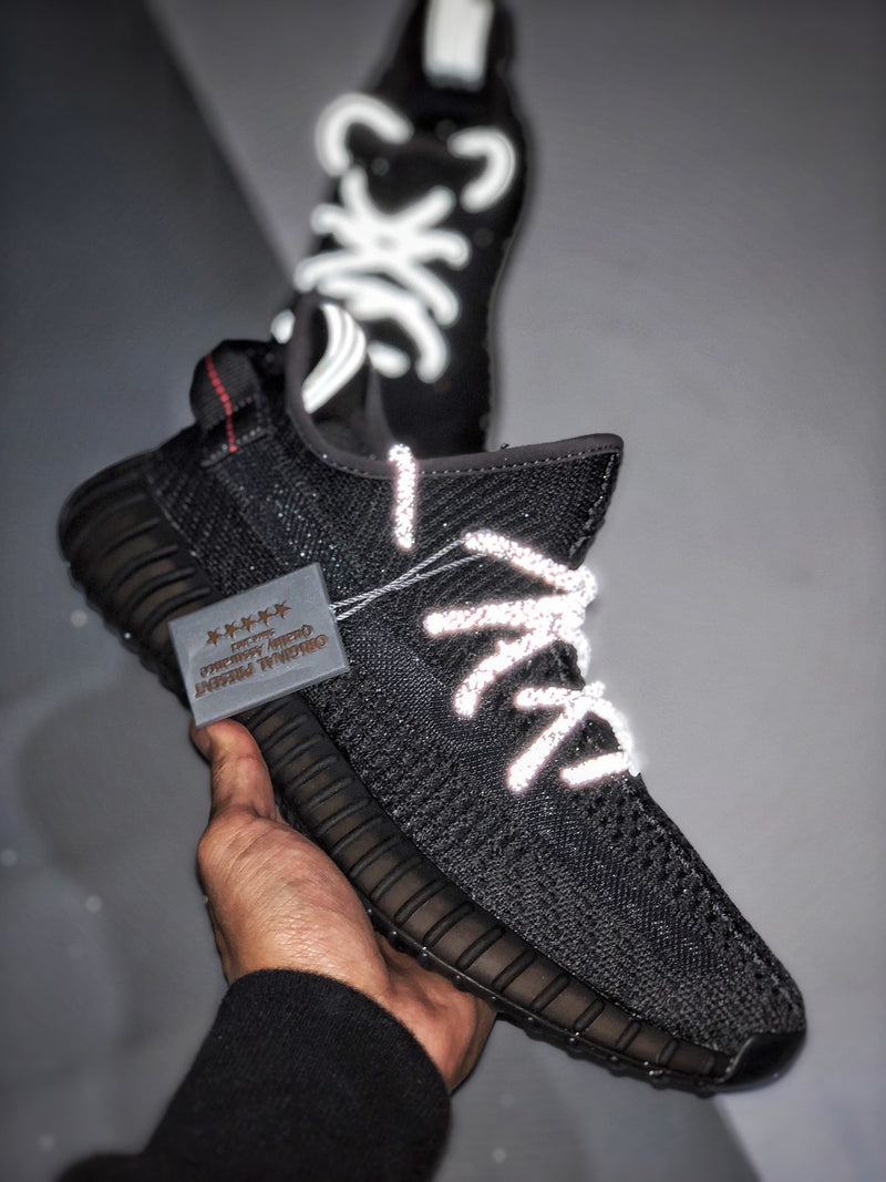 Yeezy 350 V2 "Static Black"