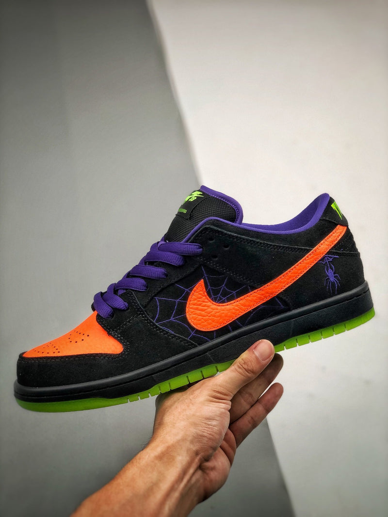 SB Dunk Low "Night Of Mischief"