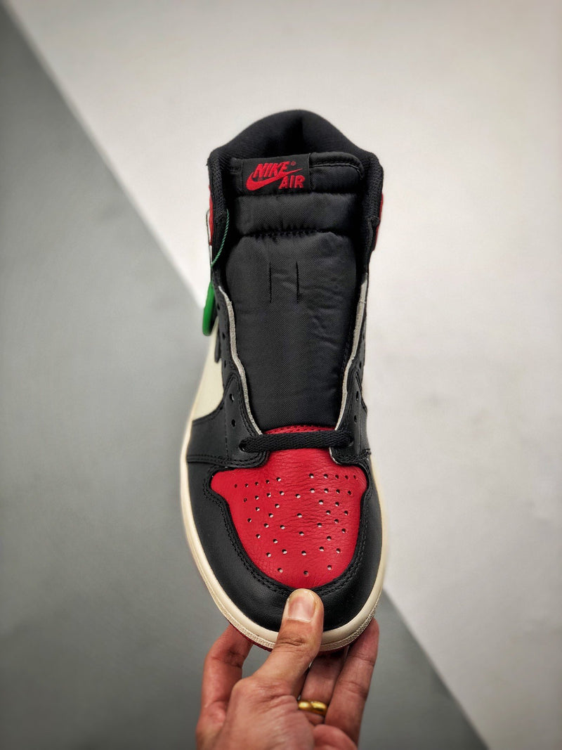 Air Jordan 1 Retro High "Bred Toe"