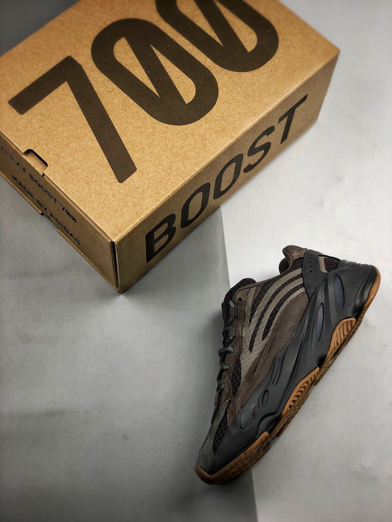 Yeezy 700 V2 "Geode"