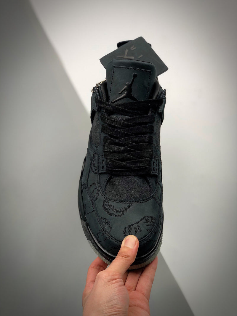 Air Jordan 4 Retro "Kaws Black"