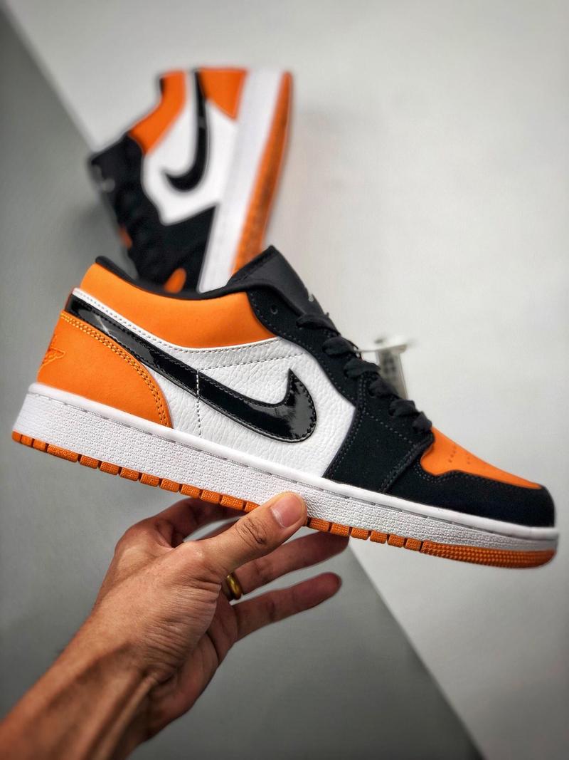 Air Jordan 1 Low "Shattered Backboard"