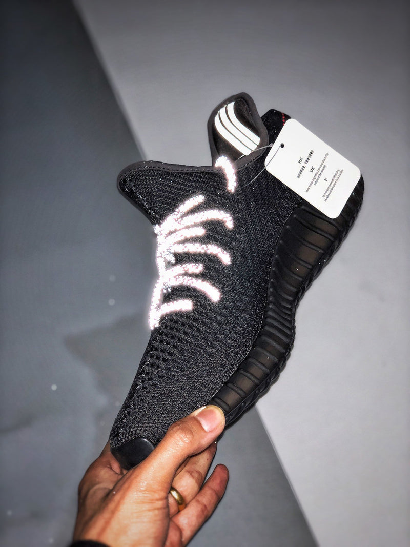 Yeezy 350 V2 "Static Black"