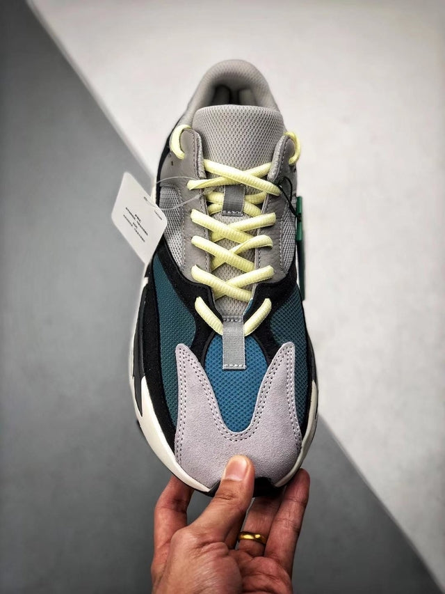 Yeezy 700 "Wave Runner"