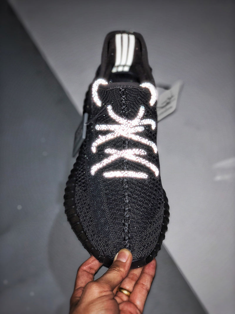 Yeezy 350 V2 "Static Black"