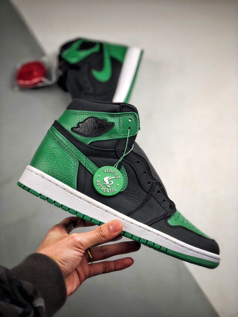 Air Jordan 1 Retro High "Pine Green Black"