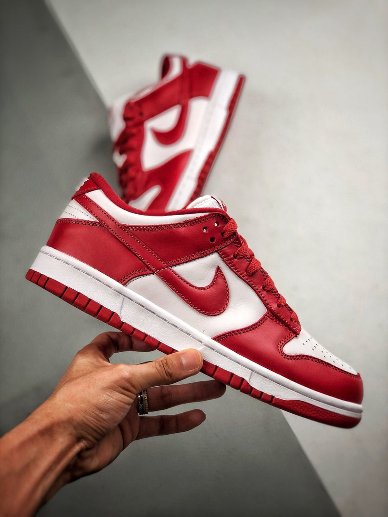 Dunk Low "University Red"