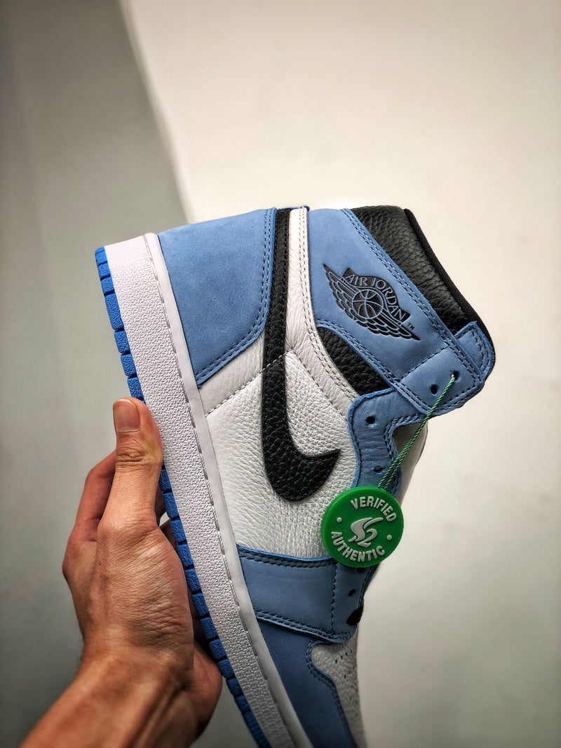 Air Jordan 1 Retro High "University Blue"